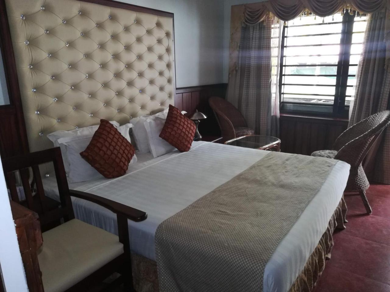 Regant Lake Village, Kollam. Chavara Ngoại thất bức ảnh